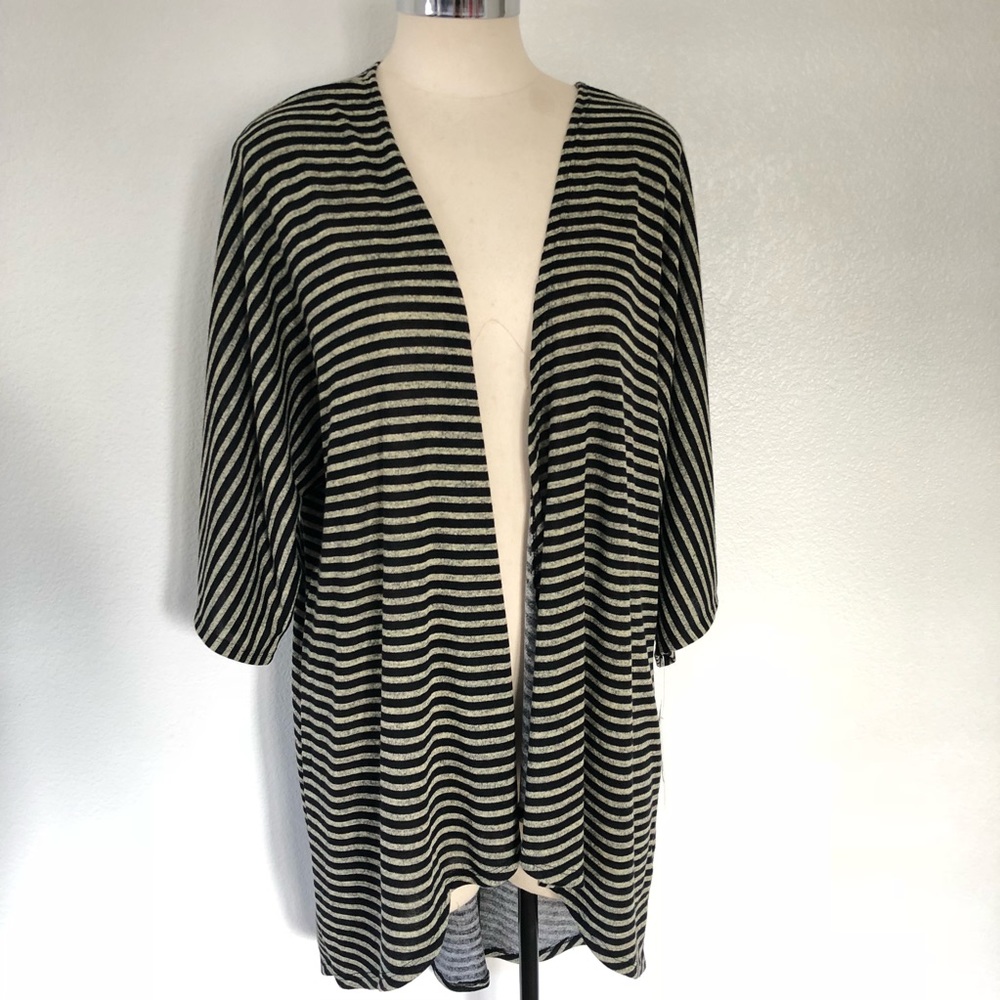 LuLaRoe Lindsay Kimono Stripes